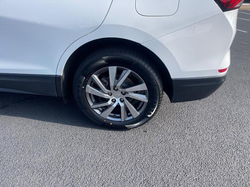 used 2023 Chevrolet Equinox car, priced at $22,998