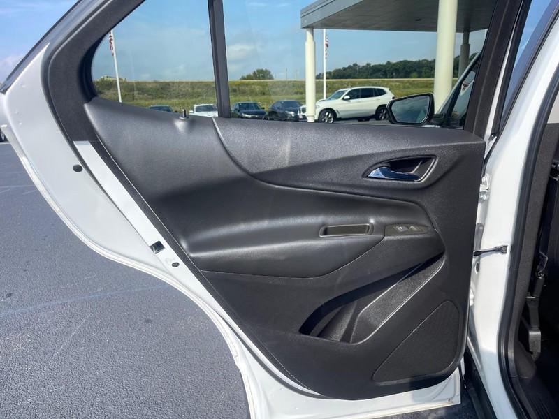 used 2023 Chevrolet Equinox car, priced at $22,998