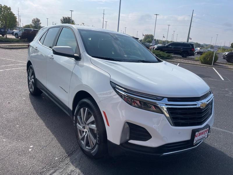 used 2023 Chevrolet Equinox car, priced at $22,998