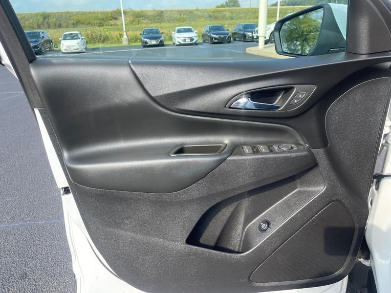 used 2023 Chevrolet Equinox car, priced at $22,998