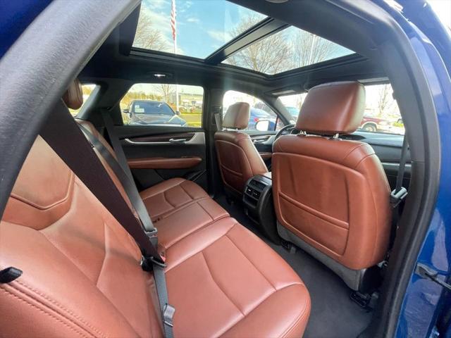 used 2023 Cadillac XT5 car, priced at $40,650