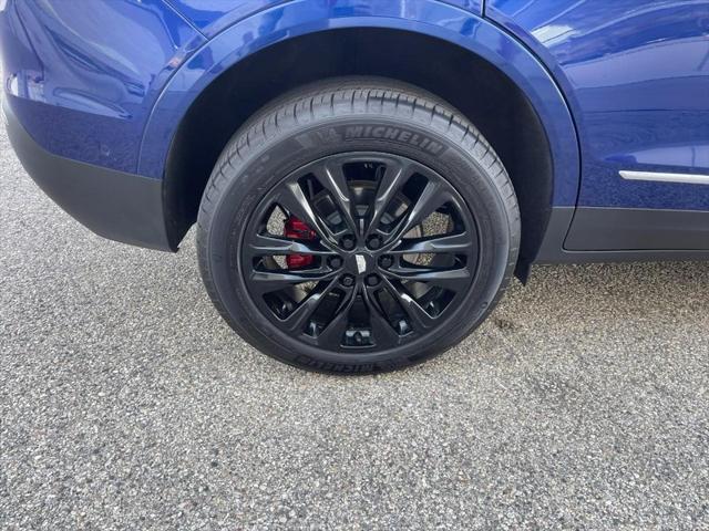 used 2023 Cadillac XT5 car, priced at $40,650