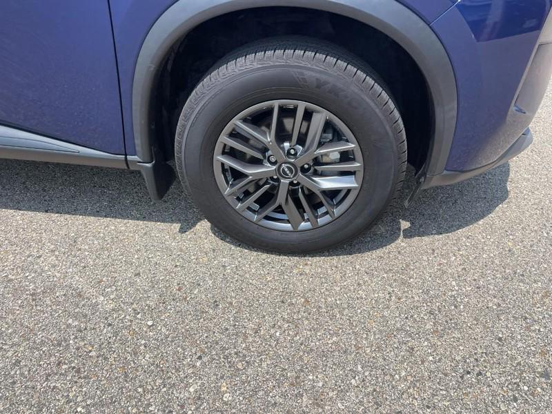 used 2023 Nissan Rogue car, priced at $19,993