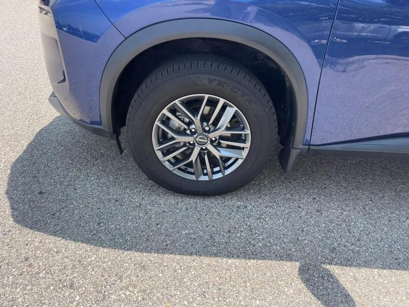 used 2023 Nissan Rogue car, priced at $19,993