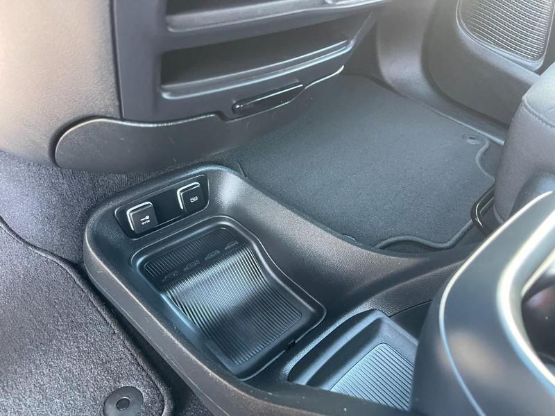 used 2021 Chrysler Pacifica car, priced at $23,883