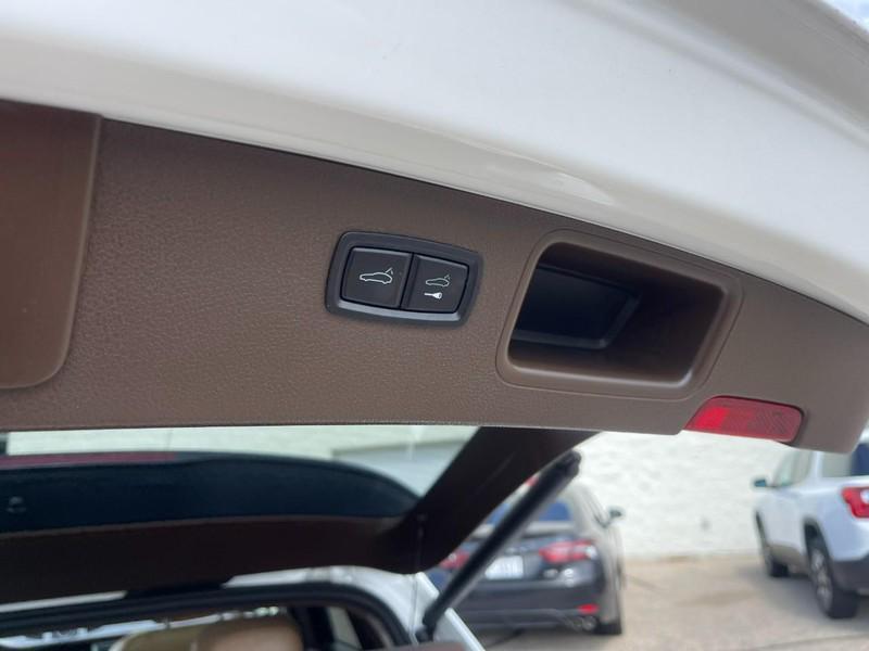 used 2016 Porsche Macan car, priced at $23,993