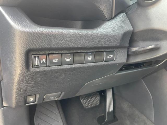 used 2023 Toyota RAV4 Hybrid car, priced at $29,995