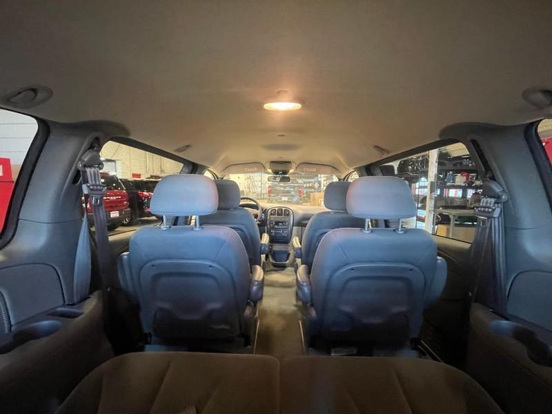 used 2005 Dodge Caravan car, priced at $5,500
