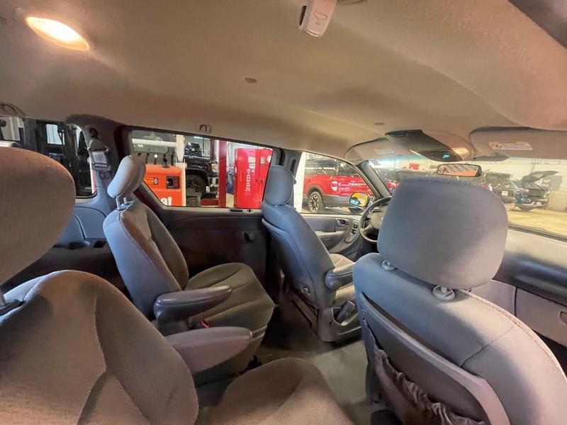 used 2005 Dodge Caravan car, priced at $5,500