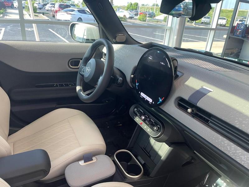 used 2025 MINI Hardtop car, priced at $33,990