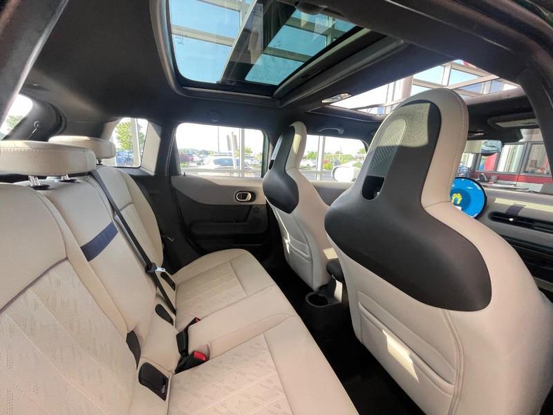 used 2025 MINI Hardtop car, priced at $33,990