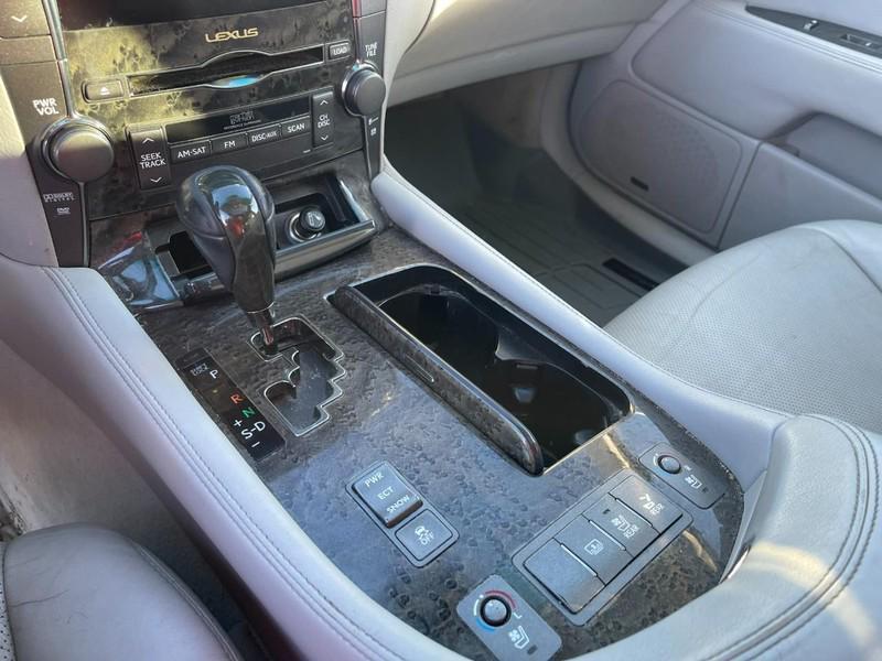 used 2007 Lexus LS 460 car, priced at $5,750