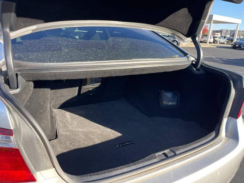 used 2007 Lexus LS 460 car, priced at $5,750