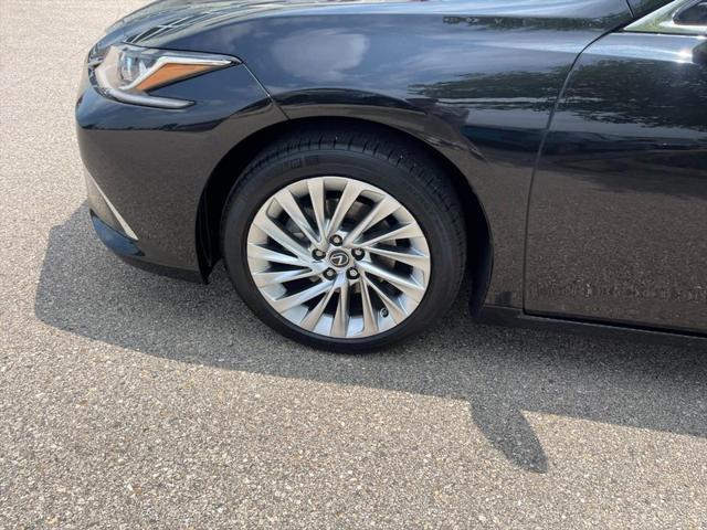 used 2021 Lexus ES 350 car, priced at $40,993