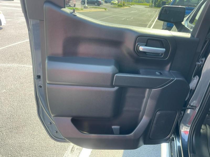 used 2021 Chevrolet Silverado 1500 car, priced at $32,750