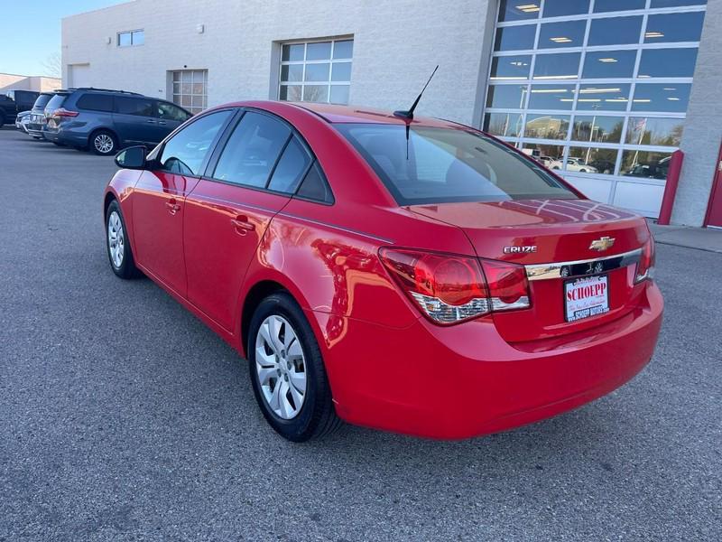 used 2014 Chevrolet Cruze car, priced at $8,950