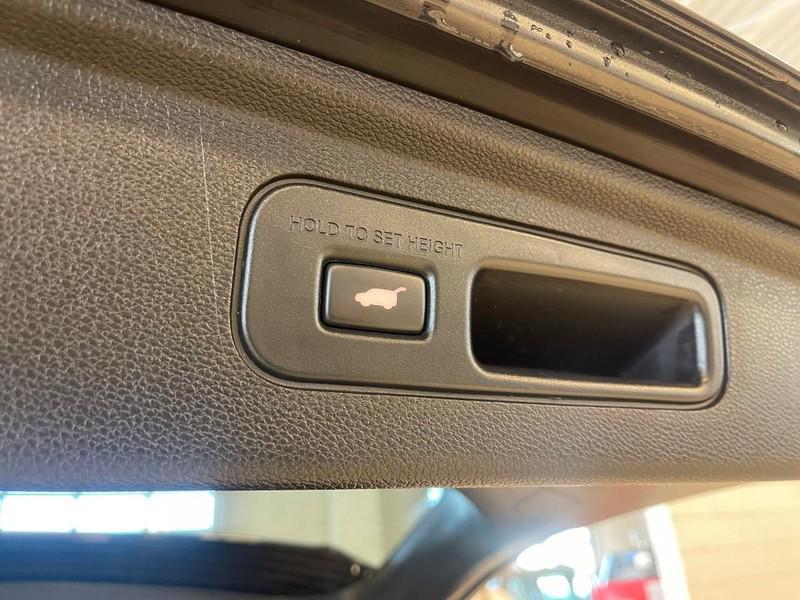 used 2024 Honda Odyssey car, priced at $39,992