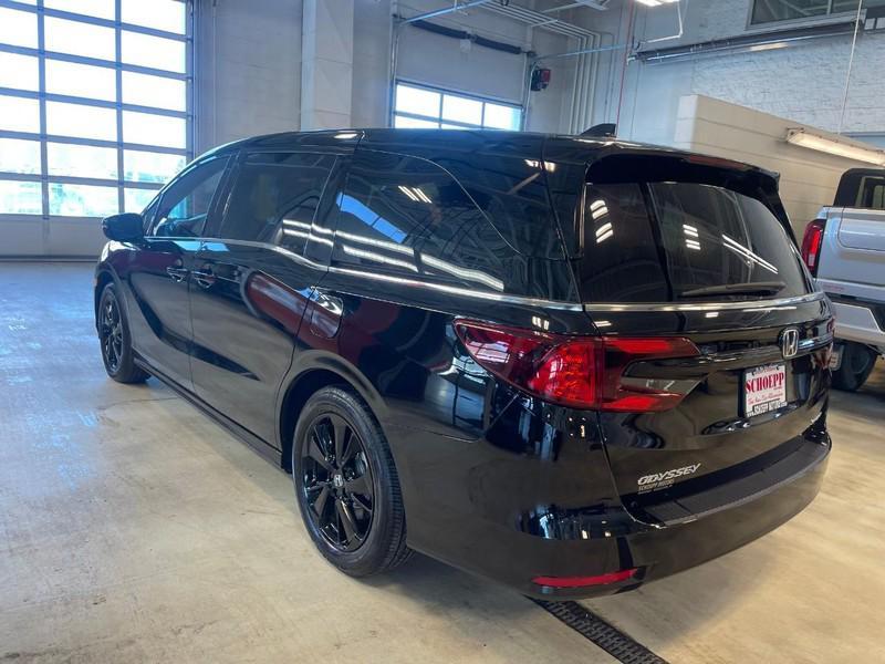 used 2024 Honda Odyssey car, priced at $39,992