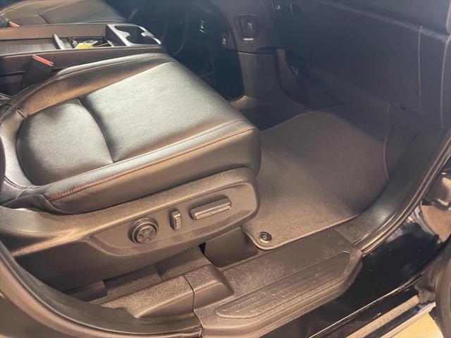 used 2024 Honda Odyssey car, priced at $41,993
