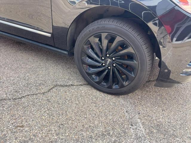 used 2020 Lincoln Navigator car, priced at $44,990