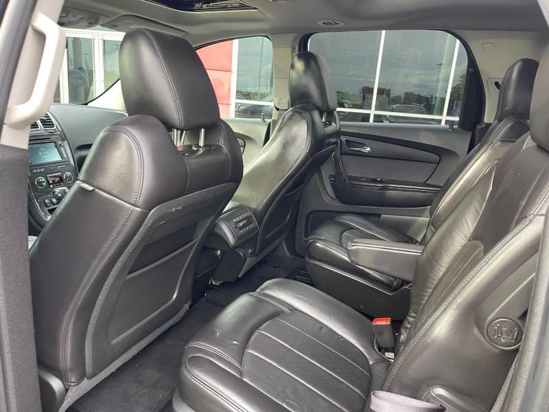 used 2012 GMC Acadia car, priced at $11,995