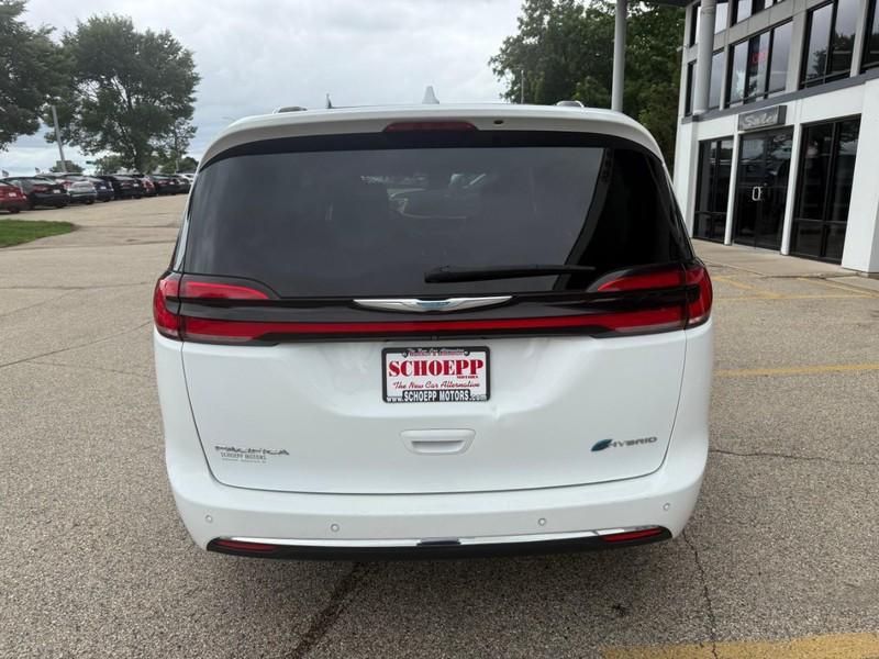 used 2021 Chrysler Pacifica Hybrid car, priced at $24,993