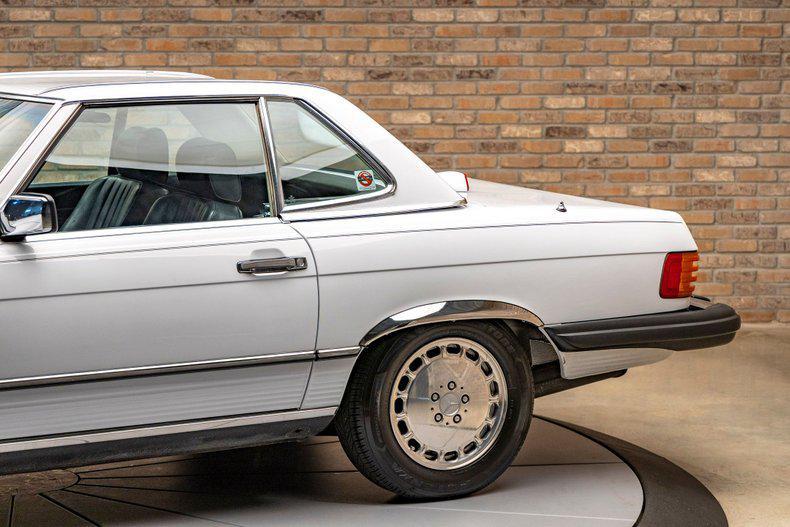 used 1987 Mercedes-Benz 560SL car, priced at $17,900