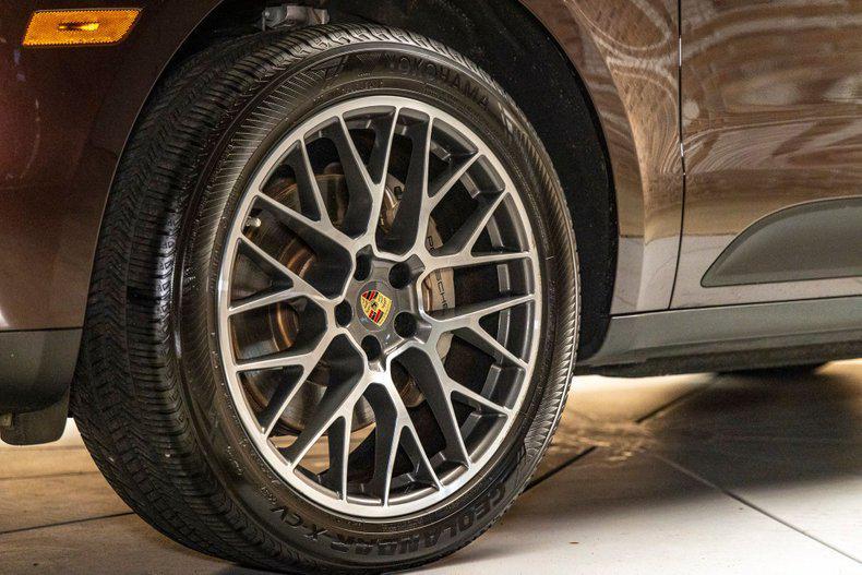 used 2018 Porsche Macan car, priced at $31,900