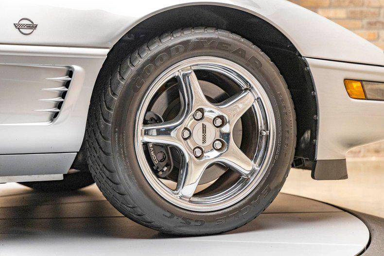 used 1996 Chevrolet Corvette car, priced at $25,900
