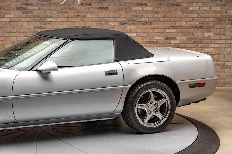 used 1996 Chevrolet Corvette car, priced at $25,900