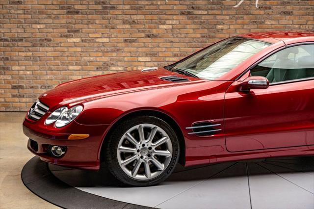 used 2007 Mercedes-Benz SL-Class car, priced at $20,900