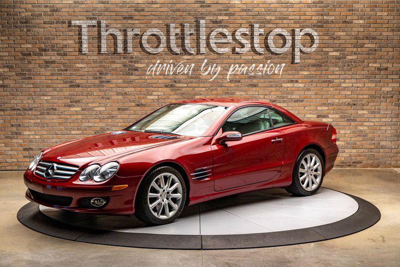 used 2007 Mercedes-Benz SL-Class car, priced at $19,900