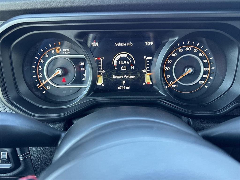 used 2024 Jeep Gladiator car, priced at $45,145