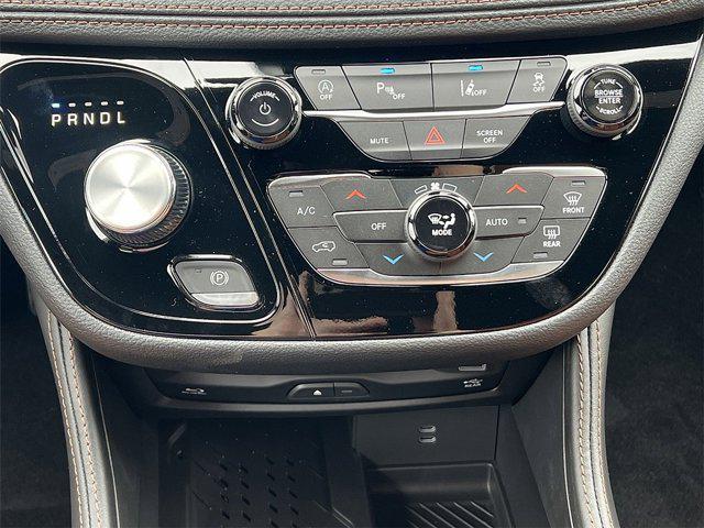 new 2026 Chrysler Pacifica car, priced at $54,926