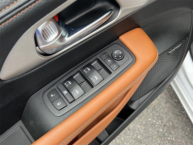 new 2026 Chrysler Pacifica car, priced at $54,926