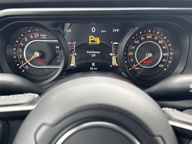 new 2025 Jeep Gladiator car, priced at $53,726