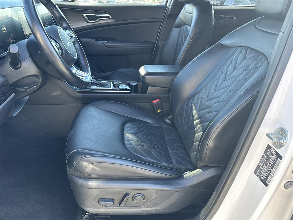 used 2023 Kia Sportage car, priced at $24,998
