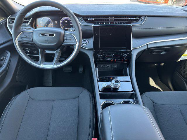 new 2025 Jeep Grand Cherokee car, priced at $36,522