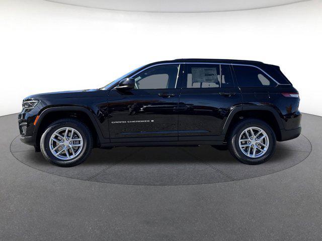 new 2025 Jeep Grand Cherokee car, priced at $37,813