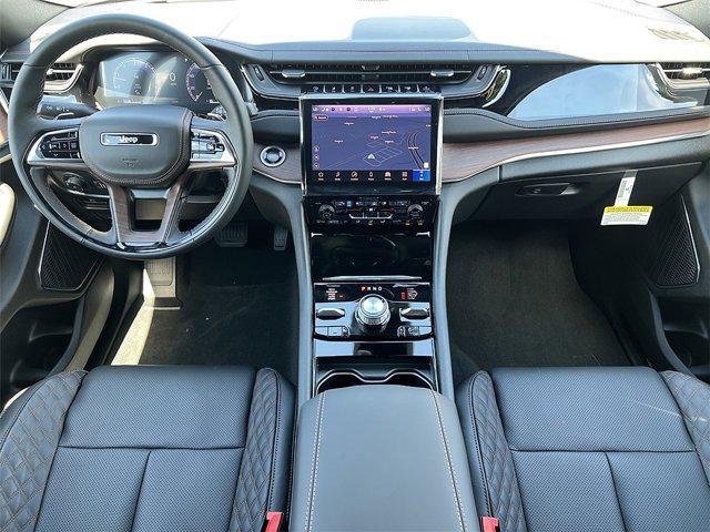 new 2025 Jeep Grand Cherokee car, priced at $59,846