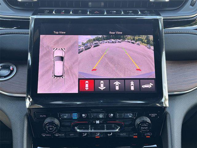 new 2025 Jeep Grand Cherokee car, priced at $59,846