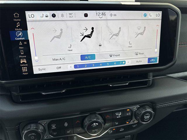 new 2025 Jeep Gladiator car, priced at $53,676