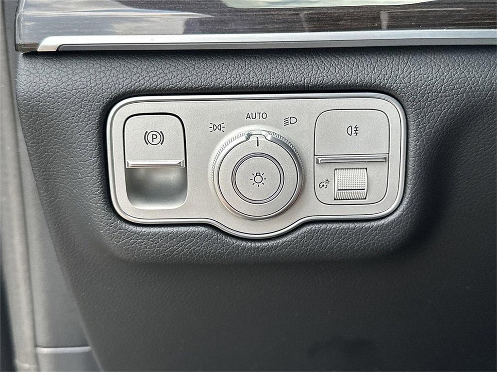 used 2024 Mercedes-Benz GLE 350 car, priced at $48,434