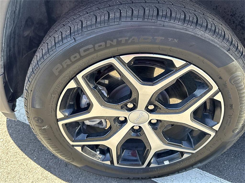 used 2024 Jeep Compass car, priced at $24,595