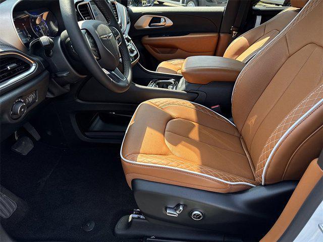 new 2026 Chrysler Pacifica car, priced at $57,981