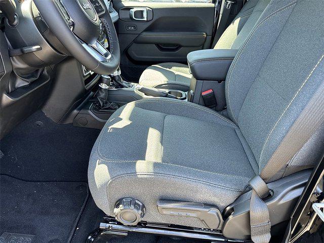 new 2025 Jeep Wrangler car, priced at $49,109