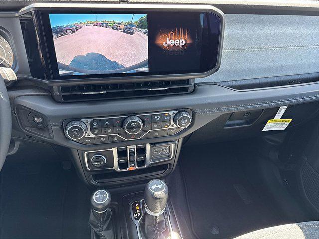 new 2025 Jeep Wrangler car, priced at $49,109