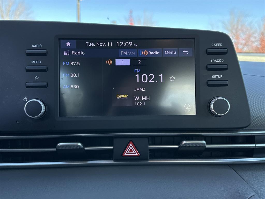 used 2022 Hyundai Elantra car, priced at $14,730