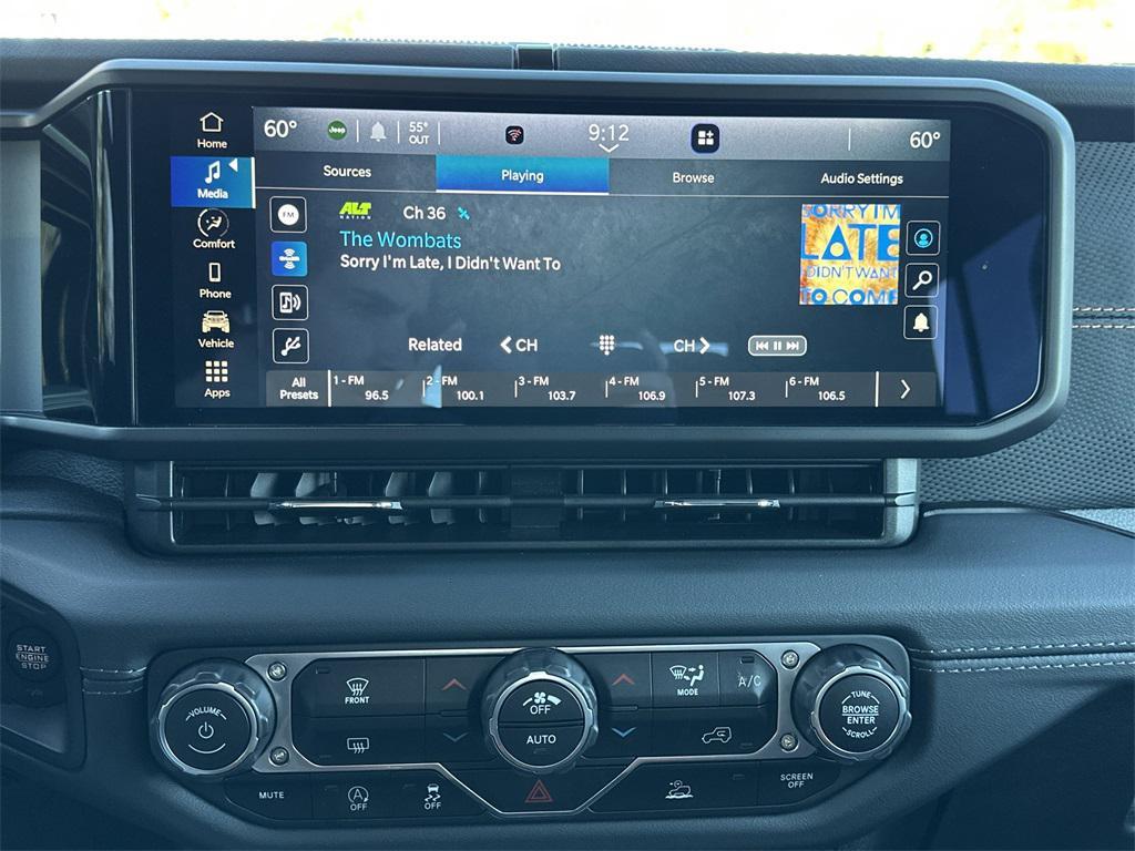 used 2024 Jeep Gladiator car, priced at $46,441