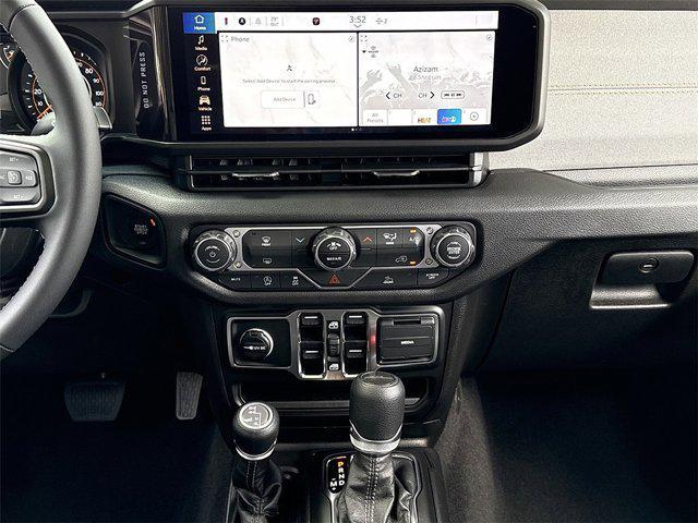 new 2025 Jeep Gladiator car, priced at $40,010